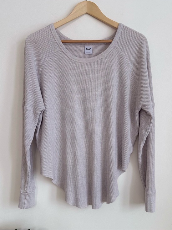 TNA Tops - TNA Light Gray Waffle Knit Thermal Curved Hem Long Sleeve Top Large